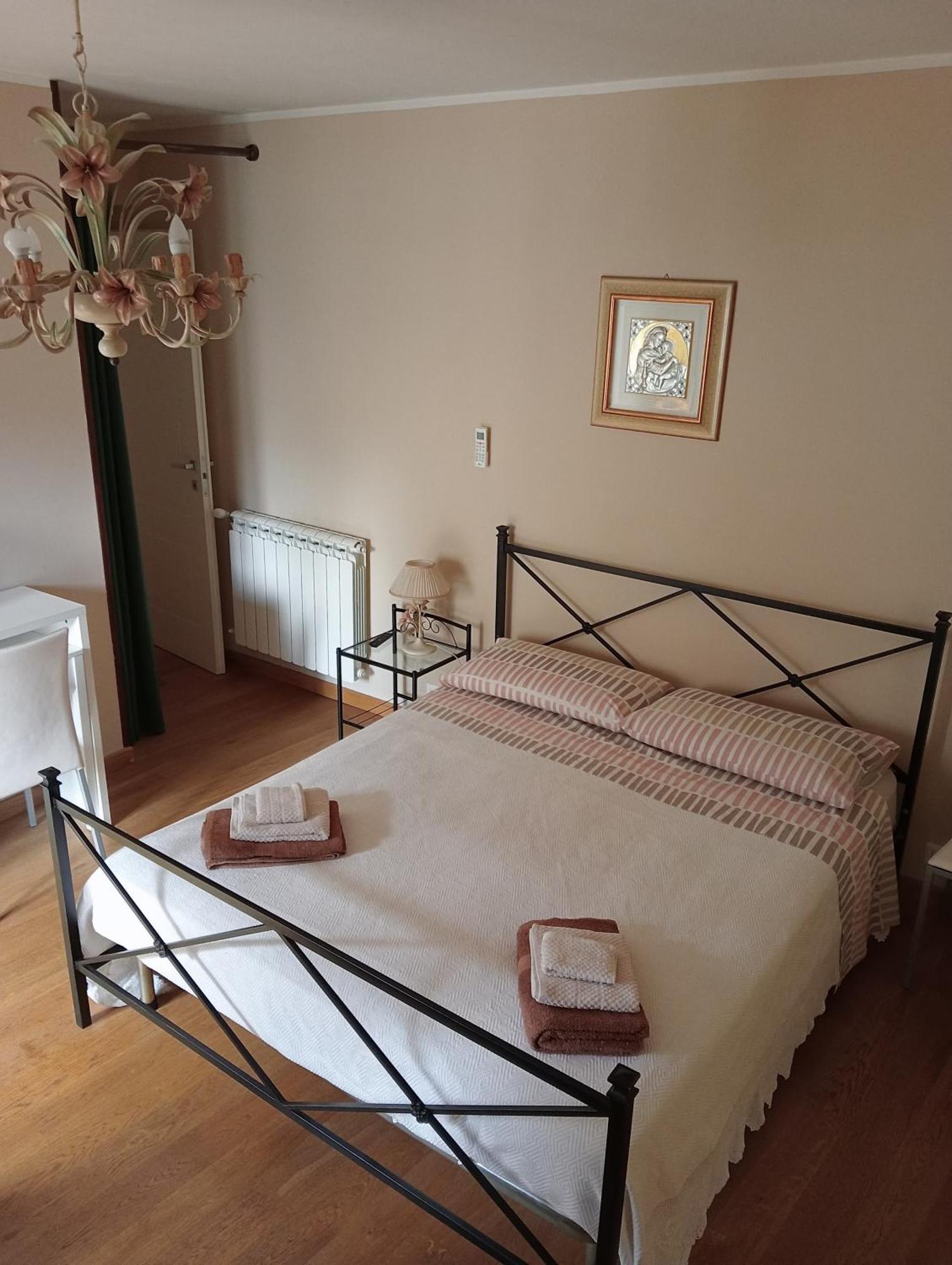 San Nicolò Holiday Home Montalbano Elicona Exterior foto